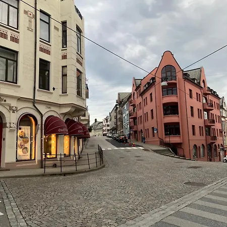 Sentrum Parkgata Apartamento Ålesund